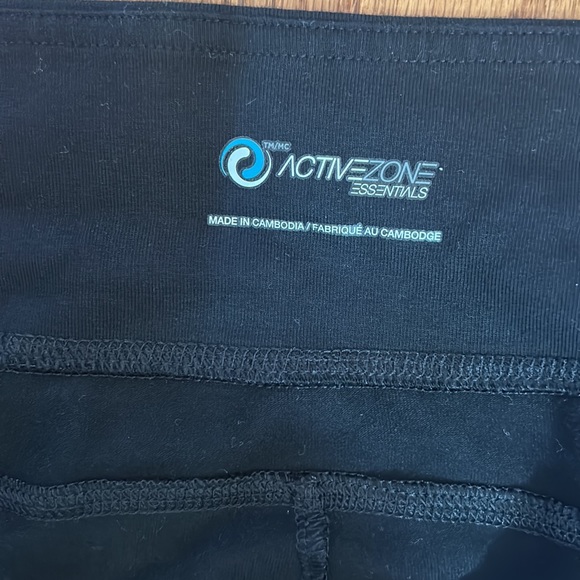 ACTIVE ZONE WORKOUT CAPRIS BLACK COTTON IN SIZE 1X - Picture 3 of 6